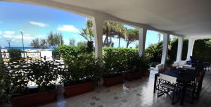 VILLA AZZURRA beachfront Mondello - Palermo