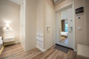 Современный минимализм в центре Киева.