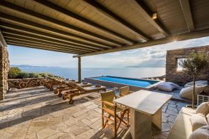 VATHI BLEU PRIVATE VILLAS Tinos Greece