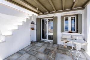 VATHI BLEU PRIVATE VILLAS Tinos Greece