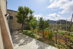 One-Bedroom Apartment room in Via Garibaldi