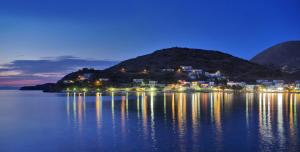 Oro Suites Syros Greece