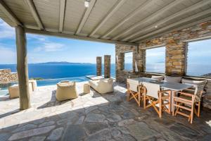 VATHI BLEU PRIVATE VILLAS Tinos Greece