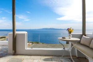 VATHI BLEU PRIVATE VILLAS Tinos Greece