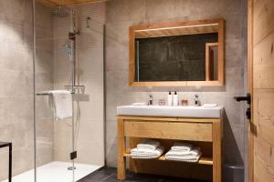 Hotels Grandes Rousses Hotel & Spa : photos des chambres