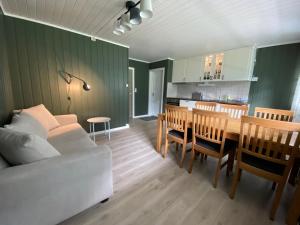 Two-Bedroom Apartment room in Homlong Gjestetun