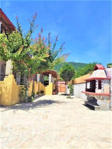TETRAKTYS estate Corfu Greece