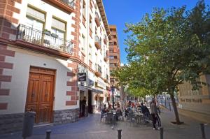 Historic apartment by Mercado Central by NRAS