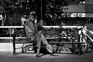 Historic apartment by Mercado Central by NRAS