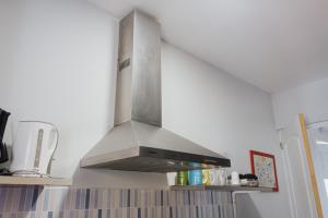 House Romantic RC Right