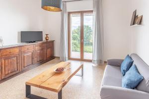 Casa Lilla - Lakeview Large Apartments With Garden Above Stresa