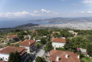 IATROU HOUSE- villa WITH INCREDIBLE VIEW Pelion Greece