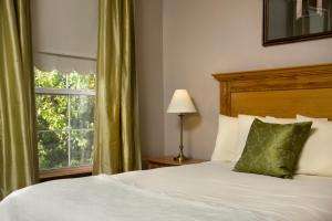 Single Room room in Heritage Inn