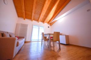 1Dest - Easy & Modern