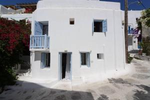 Sunday Summer Studio