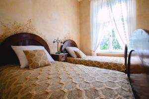 Dwór Podstolice - House of Rosenthal