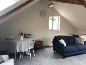 The Old Shippen, Drewsteignton