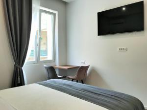 Antares Rooms Split