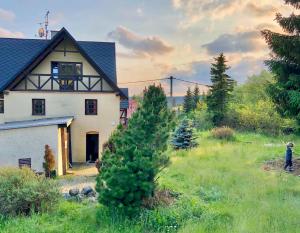 Chalupa Hrázděnka v Krušných horách