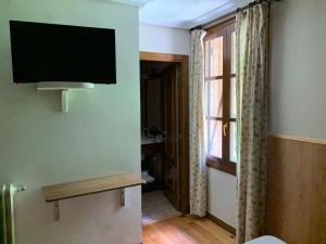 Economy Double Room room in Hotel Charle
