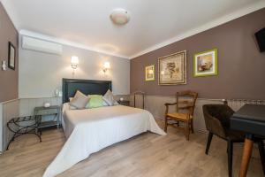 Hotels Les Florets : photos des chambres