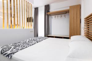 Golden Beach Hotel Paros Greece