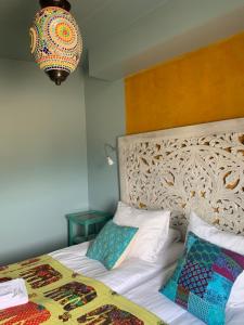 Double Room with Shared Bathroom room in FlipFlop Beach Bar & Rooms
