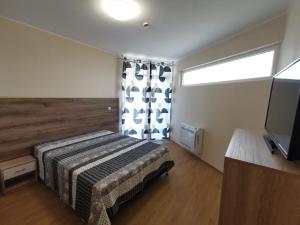 КЪМПИНГ ГРАДИНА - АПАРТАМЕНТ с ЕДНА СПАЛНЯ В КОМПЛЕКС ЧЕРНОМОРСКА ЗВЕЗДА