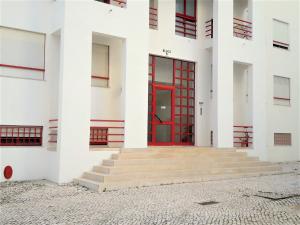 Varandas do Mar 3- Remodelado, Wifi, 150mt Praia