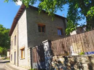 The Fountains House - Veneros