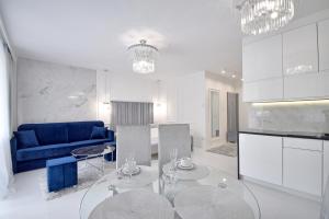 CRYSTAL Apartament 80m od plaży, przy latarni morskiej