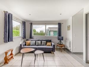 Maisons de vacances Quaint Holiday Home in Tracy sur Mer near Seabeach : photos des chambres