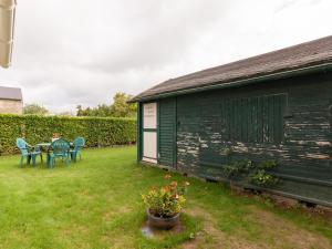 Maisons de vacances Quaint Holiday Home in Tracy sur Mer near Seabeach : photos des chambres