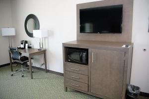 King Room - Non-Smoking room in Holiday Inn Express Hotel and Suites Port Aransas/Beach Area an IHG Hotel