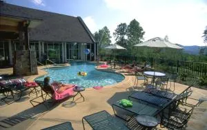 Brasstown Valley Resort & Spa - Warne