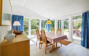 4 Bedroom Gorgeous Home In Vig