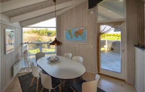 3 Bedroom Awesome Home In Glesborg