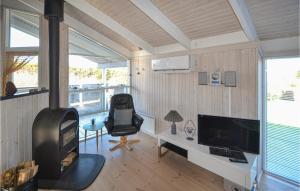 3 Bedroom Awesome Home In Glesborg