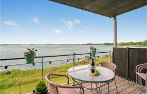 2 Bedroom Nice Apartment In Hejls - Apartments, Hejls