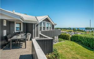 3 Bedroom Cozy Home In Aabenraa