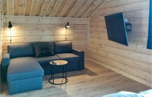 Stunning Home In Vemdalen With Sauna