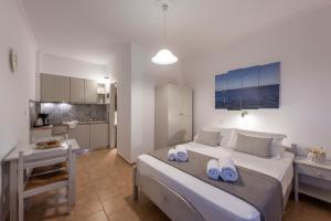 Helen's Minimal Studios & Apartments Paros Greece