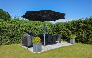 Gorgeous Apartment In Rødekro With Wifi