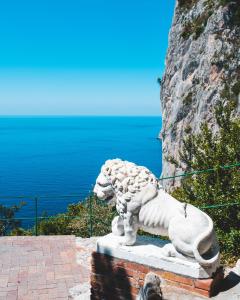 Ai due leoni