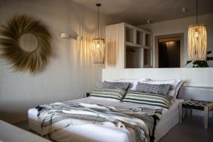 Seesoo Paros Beachfront Resort Paros Greece