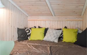 2 Bedroom Lovely Home In Sæby