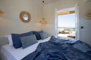 Seesoo Paros Beachfront Resort Paros Greece