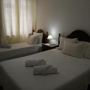 Triple Room with Private Bathroom room in Residencial Gouveia
