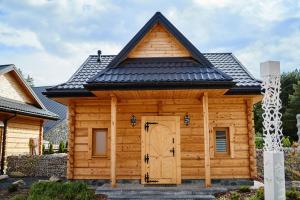 Chalet Osada with Terrace room in Domki Osada Bacówka Radawa & SPA