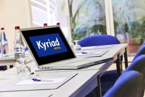 Hotels Kyriad Hotel Tours Centre : photos des chambres